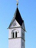 der Turm der Kirche in E.. ist erst 106 Jahre alt